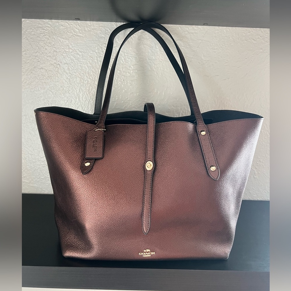 Coach Market Tote Bag in Metallic Bronze - Picture 3 of 11